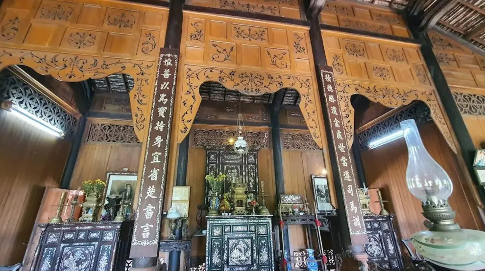 Gallery 6