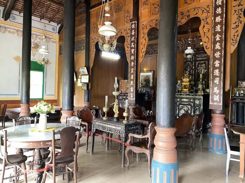 Gallery 7