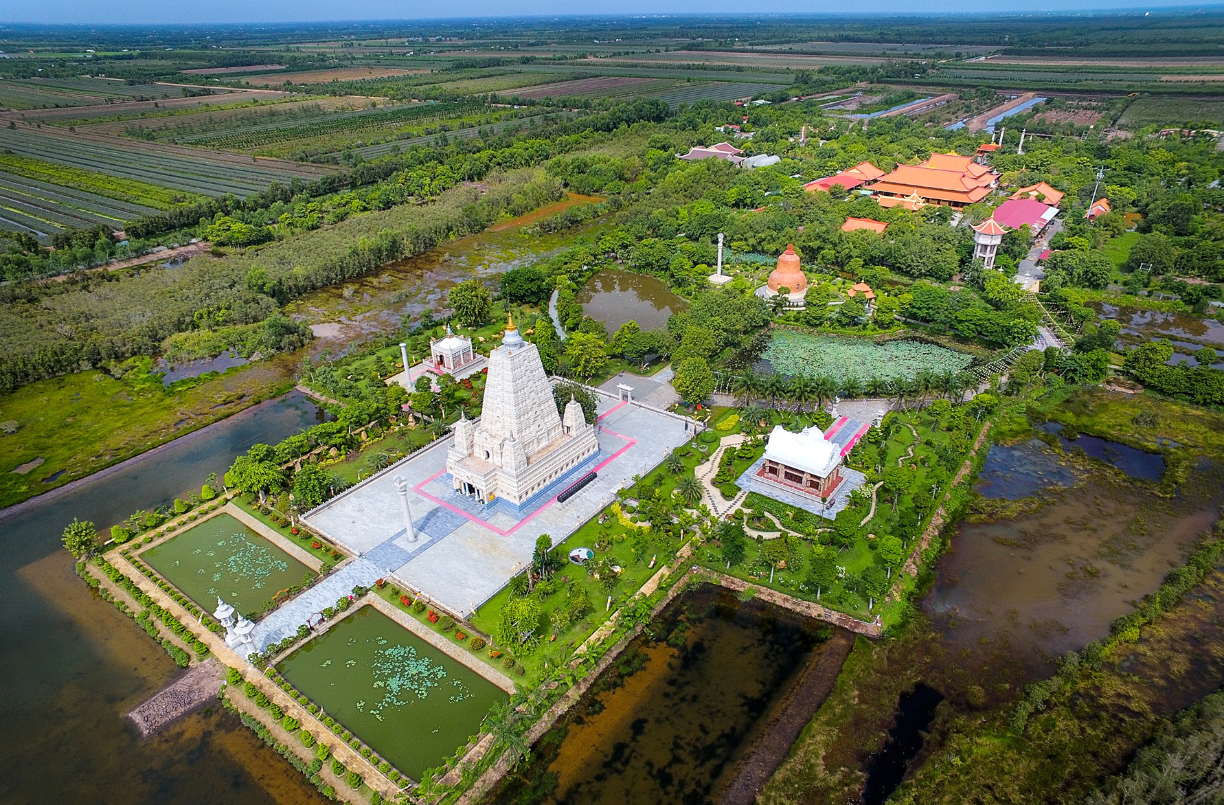 Thiền viện Trúc Lâm Chánh Giác - Khu bảo tồn Đồng Tháp Mười